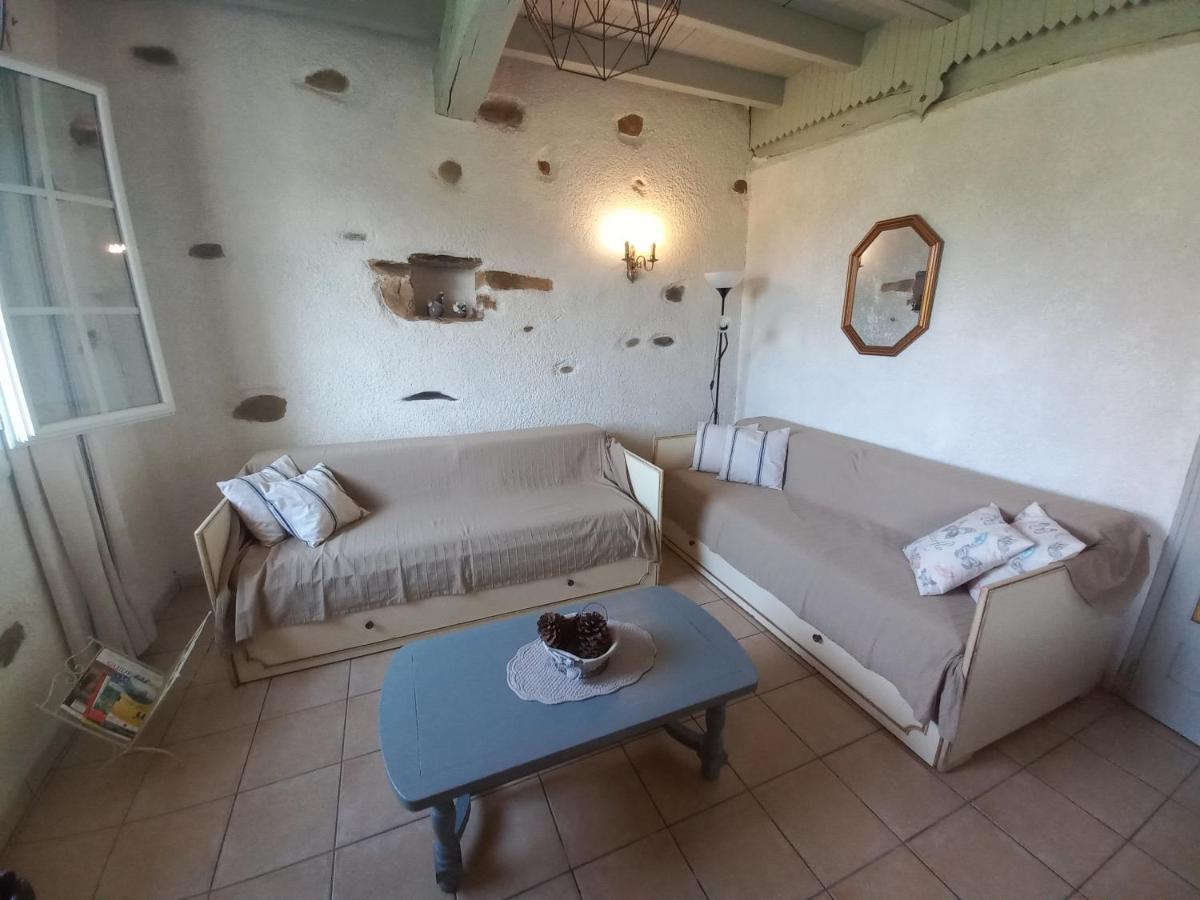 Maison De Vacances Adé Extérieur photo