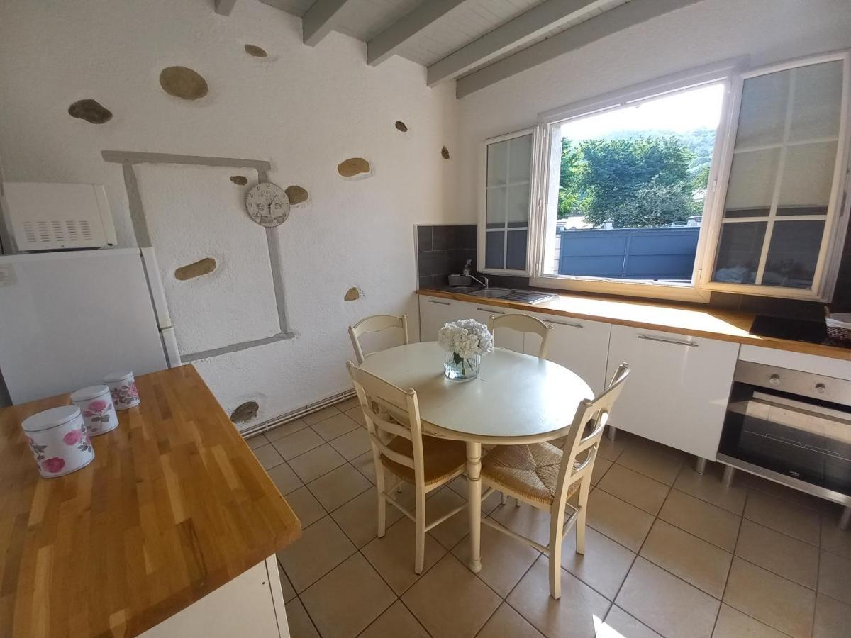 Maison De Vacances Adé Extérieur photo